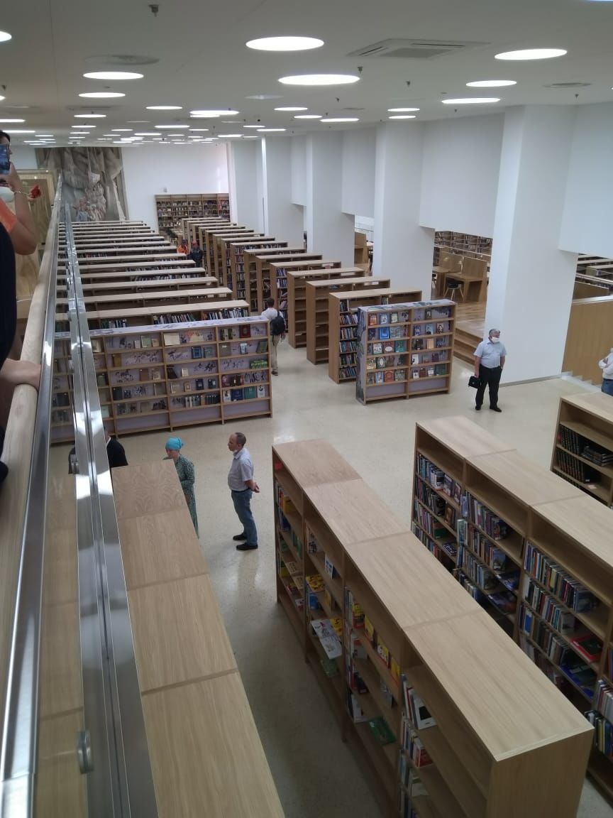 Детские залы, креативные индустрии, «умные полки» и классическая картотека. Как «перезагрузилась» Национальная библиотека Республики Татарстан?