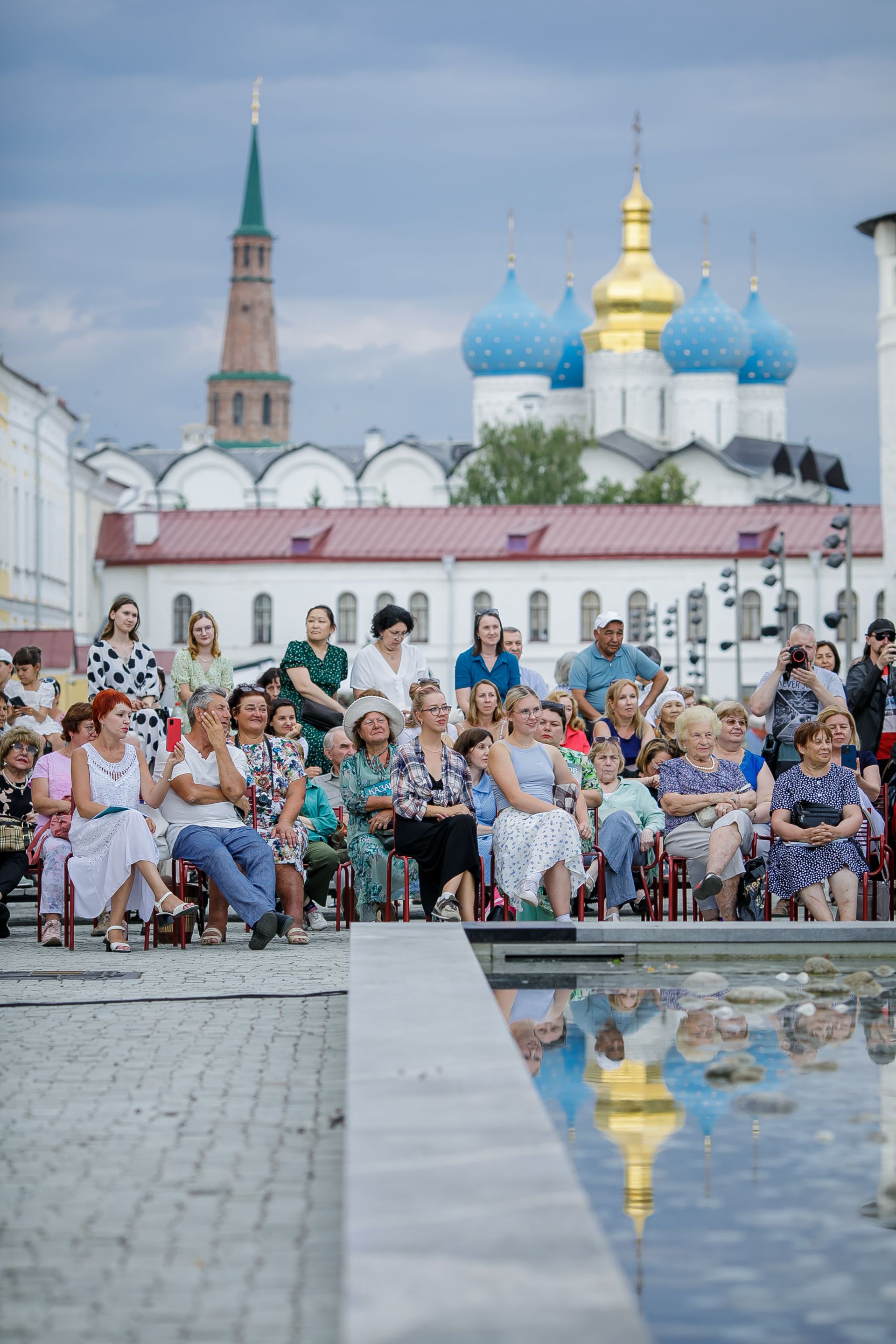 Спасибо всем, кто был вчера с нами на Июльском вечере журнала «Казань» во Дворе Присутственных мест Казанского Кремля!