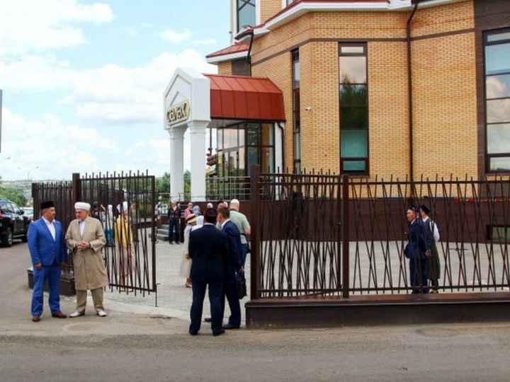 Новая мечеть «Салях» открылась в Казани