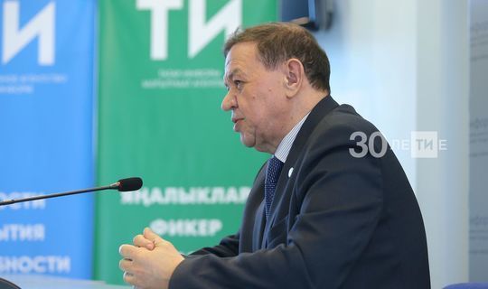 Президент Академии наук Татарстана Мякзюм Салахов проголосовал «за стабильность»