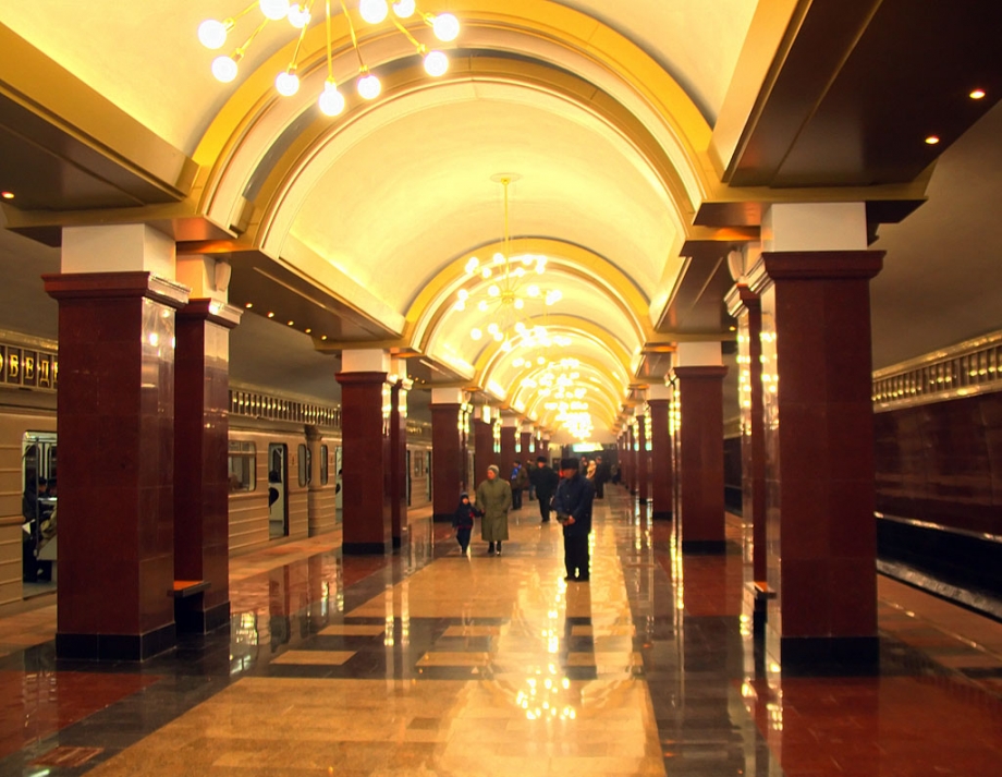 В казанском метро усилили меры безопасности после взрыва в Санкт-Петербурге