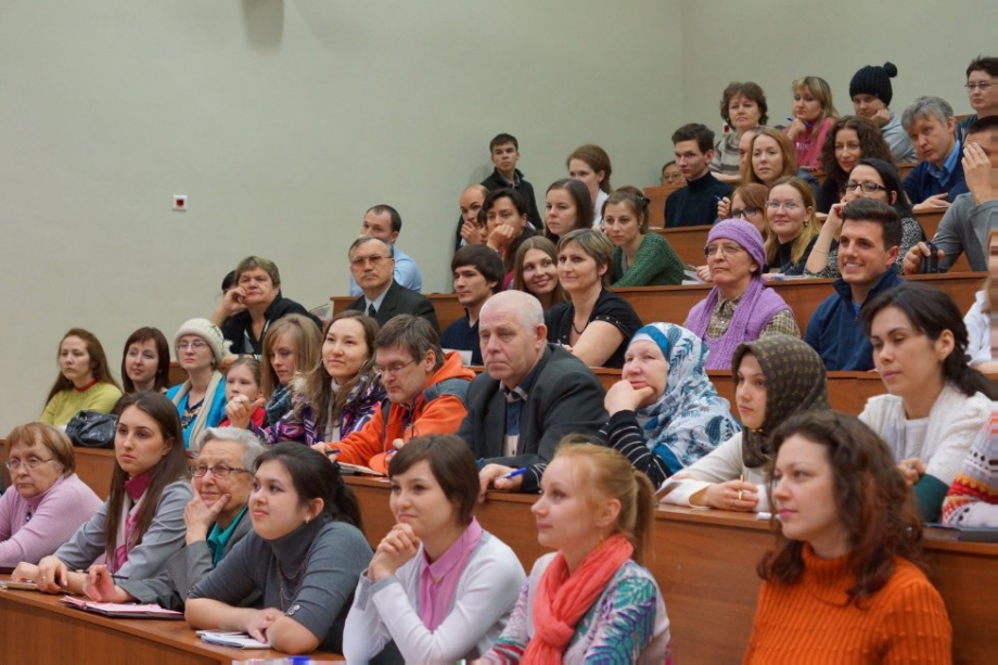 В КФУ стартовали бесплатные курсы татарского языка