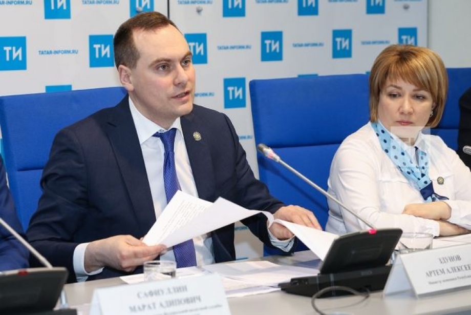 Президент Татарстана обратится в ЦБ с предложением решить вопрос проблемных банков по примеру «Нота-Банка»