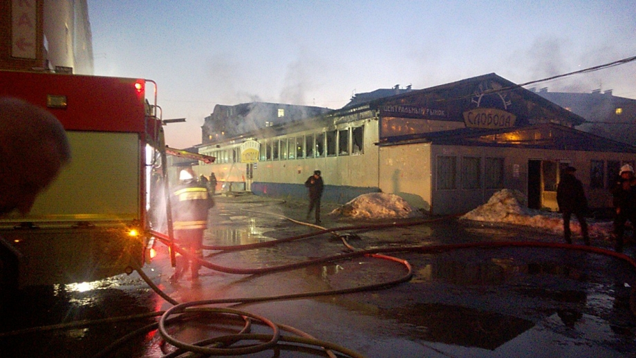 Администрацию рынка в Казани два раза наказывали за нарушения в павильоне, который горел накануне