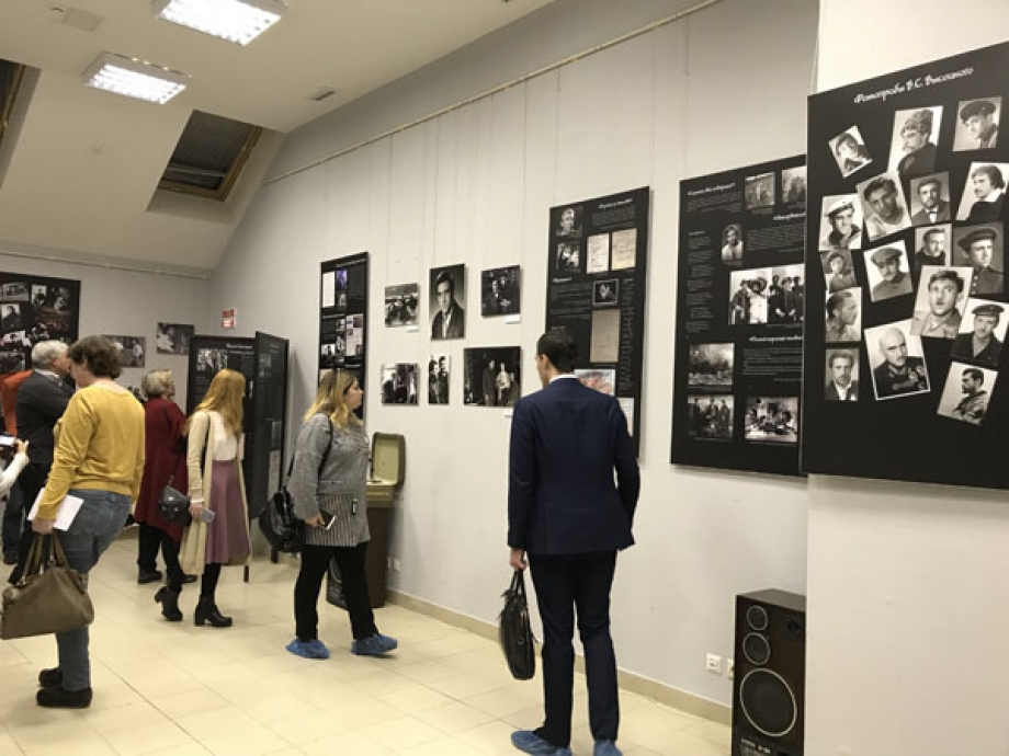 В Казанской галерее Константина Васильева открылась выставка  «Владимир Высоцкий. Четыре четверти пути»
