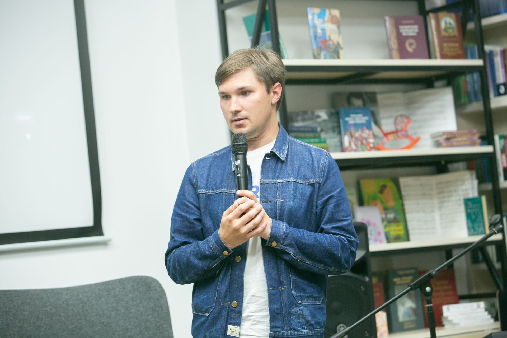 Вчера, 28 августа, в Библиотеке N26 прошла презентация августовского номера журнала «Казань»