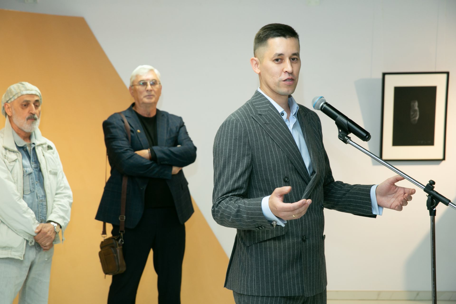 Выставка Альфиза Сабирова «Тау» в Галерее современного искусства