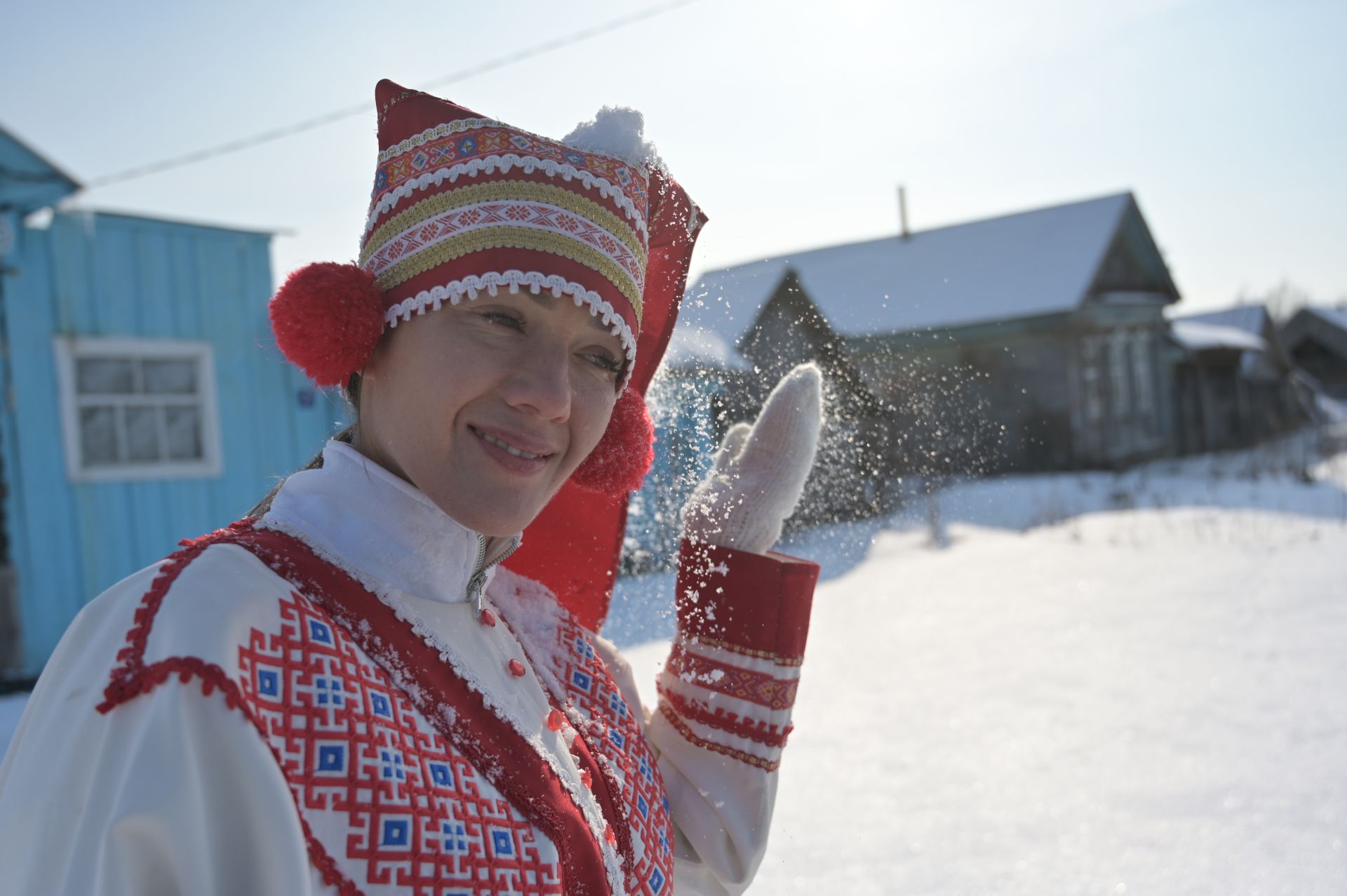 Каратаи:  нарисованные  снегом