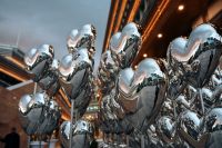 ES Gallery и Совкомбанк создали арт-объект в Казани