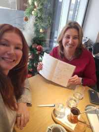 Уже через неделю состоится творческий вечер «Снежный словарь, или 10 минут до весны» — а прямо сейчас мы с Олесей БАЛТУСОВОЙ работаем над его зажигательным сценарием (про Казань, волшебство — и любовь, конечно!)