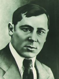 «Прощай, Мензелинск!  Уезжаю. Пора!..»