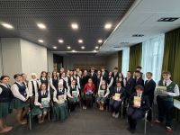 05 февраля в гостях у библиотеки «Адымнар» побывала главный редактор журнала «Казань», поэтесса и писательница, член Союза писателей РТ Альбина Булатовна Абсалямова