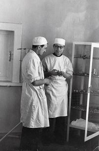 На страницах каждого номера журнала «Казань» выходят публикации о замечательных врачах нашего города. Шугуры, 1952: как студент-медик стал настоящим врачом