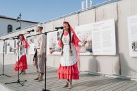 2 августа во Дворе Присутственных мест Казанского Кремля жители и гости Казани смогут бесплатно увидеть выступления творческих коллективов (3+) и поучаствовать в мастер-классах (3+)