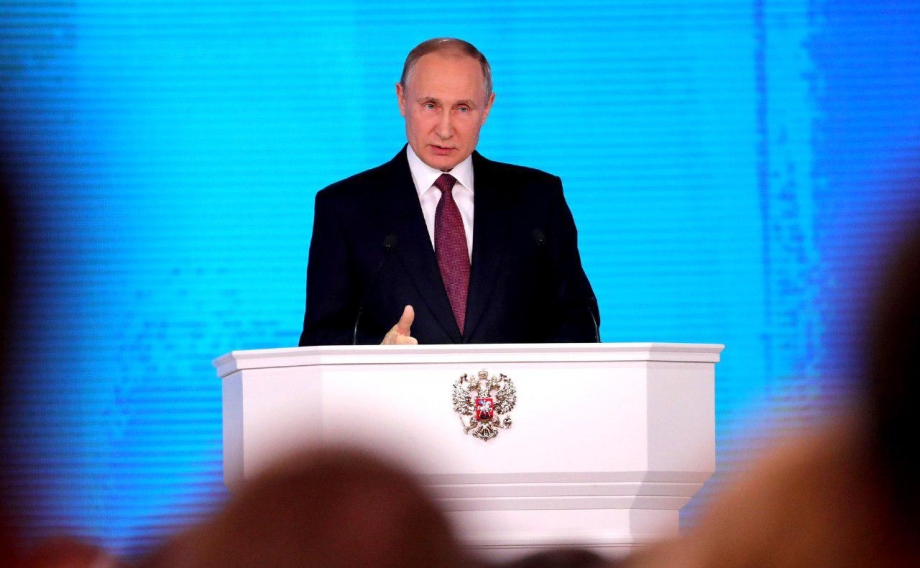 Путин назвал Казань в числе мощных научных центров страны