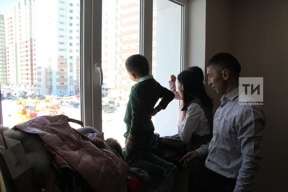 В доме 10-3 комплекса «Салават Купере» справили новоселье более 400 татарстанцев