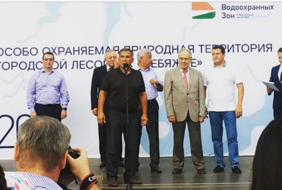 Президент Рустам Минниханов осмотрел объекты благоустройства лесопарка «Лебяжье»